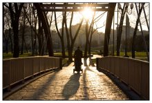 on the bridge / ***