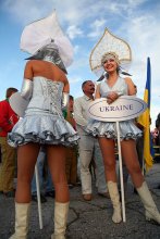 Ukraine / ***