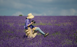 about photographer / ***
