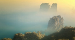 At that rock ... / ***