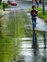 Road by walking / ***