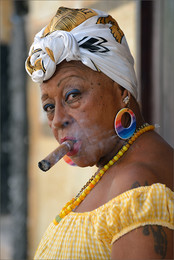 Señora mayor / ***