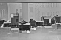 Quadratisch Stimmung / ***