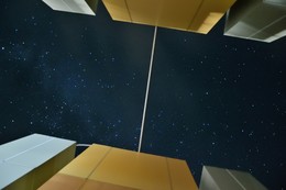 Closer to the Stars / ***