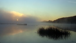 Dawn / ***