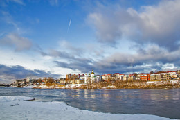 MY CITY. / ***