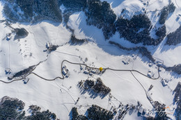  / ... so gesehen bei einer Ballonfahrt im winterlichen Tirol.