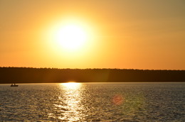 Sunset / ***