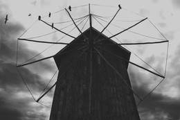 The old mill / ***