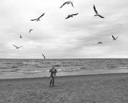Girl and Bird / ***