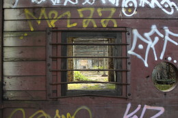  / Aufgenommen in einem Lost Place irgendwo in Sachsen-Anhalt.