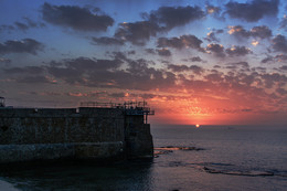 Sunset / ***