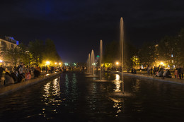 Fountain / ***