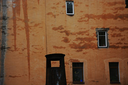 Window to Europe / ***