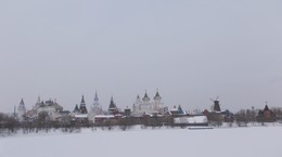 Town of Masters / ***