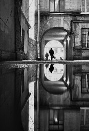 parallels / ***