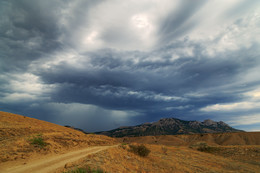 Stormy Sky / ***