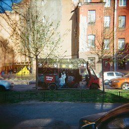&nbsp; / Holga
