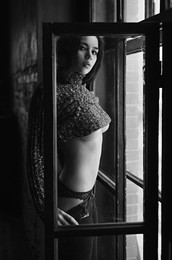 Maya / ***