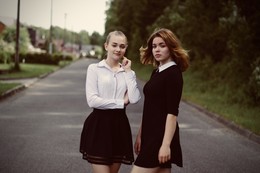 girlfriend / ***