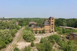 Ehemalige Brauerei / Ein Teilgebäude eines großen Gelände und mehreren Gebäuden, dass seit mehreren Jahren leersteht.