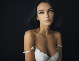 Xenia / ***