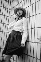  / straw hat