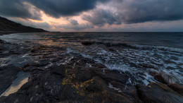 Dawn / ***