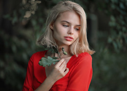  / ***