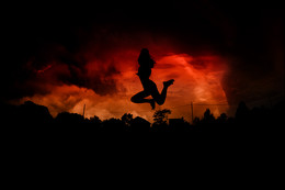 girl in red / ***