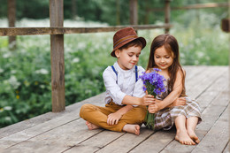 First love! / ***