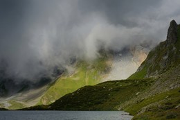 *** Bad weather in the mountains / ***