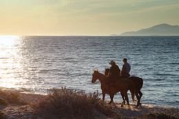 By sunset / ***