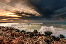 Evening at Sea / ***