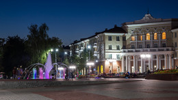At the fountain / ***