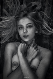 Tania / ***