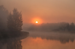 October morning / ***