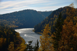 In the golden autumn / ***
