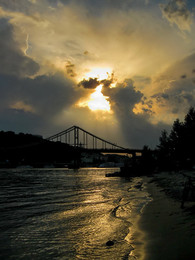 Sunset / ***