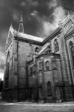 Gothic / ***