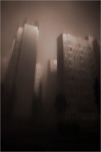 Vertikale Morgengrauen / ***