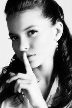 hush ... / ***