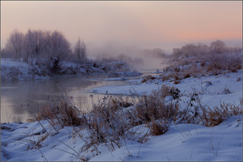 Winter river / ***