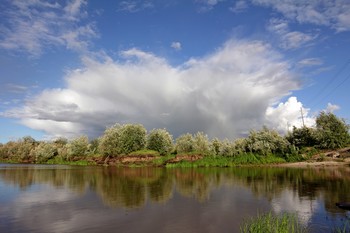 Cloud / ***