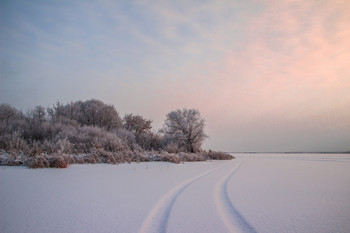 The morning of a new day / ***