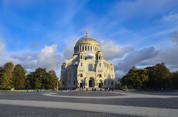Kronstadt Naval Cathedral / ***