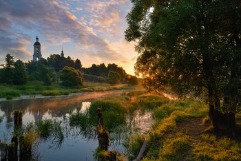 Dawn in Philippovsky / ***