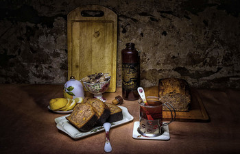 Afternoon tea / ***