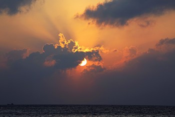 Sunset / ***
