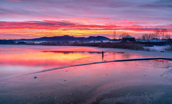 Sunrise / Sunrise
